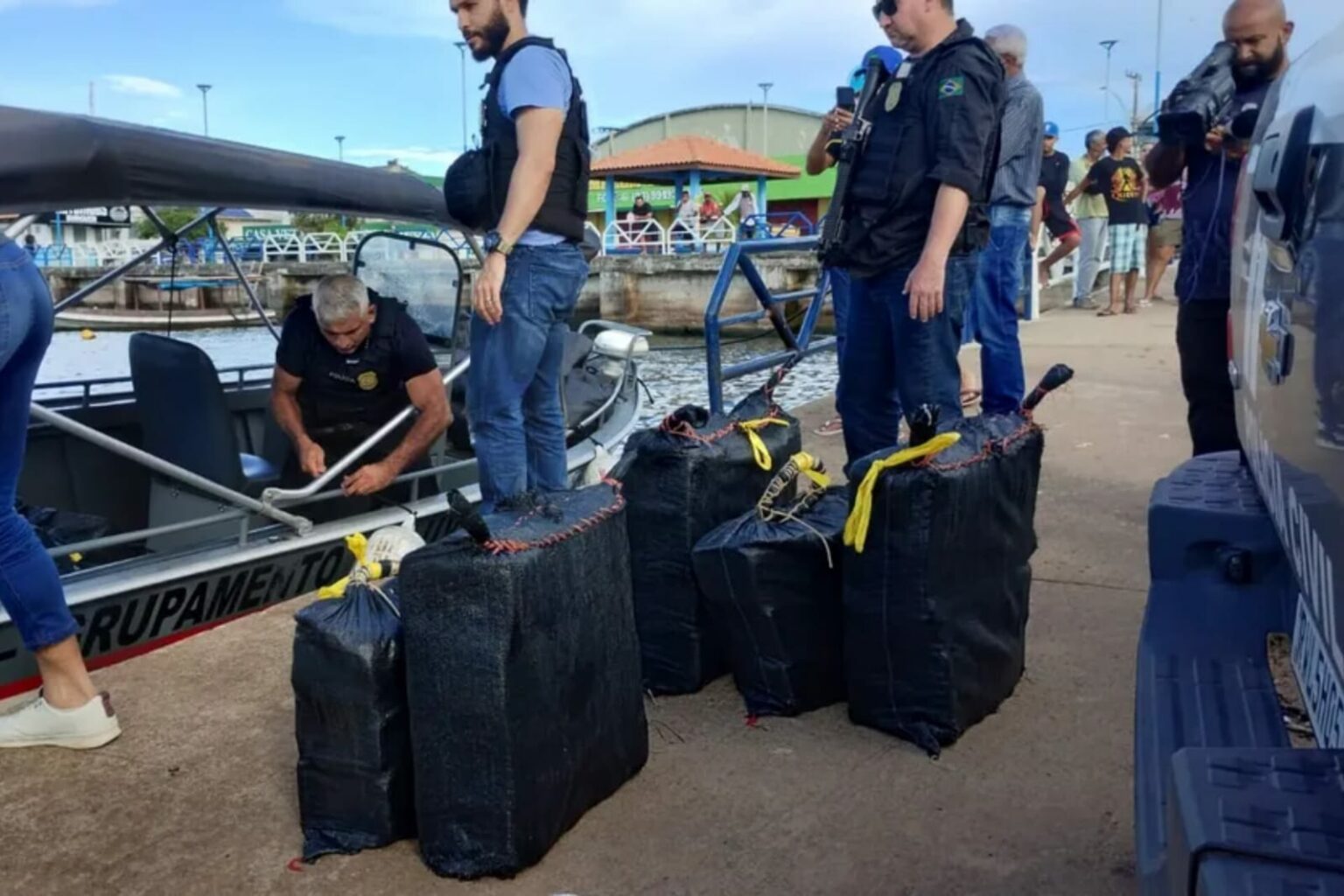 Operação policial apreende mais de 800kg de cocaína no Pará