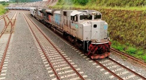 Lula inaugura terminal da Ferrovia Norte-Sul em Goiás