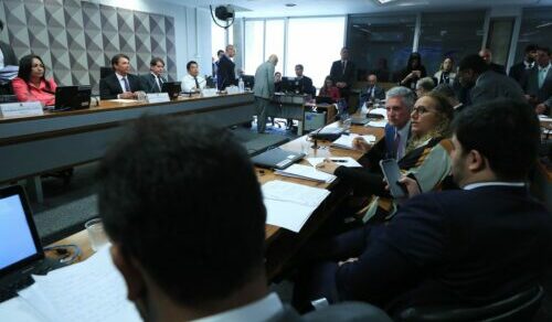CPMI do golpe autoriza acesso a processo sobre vacinação de Bolsonaro