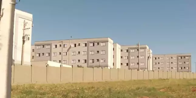 Irmãos pulam de prédio na chegada do Conselho Tutelar