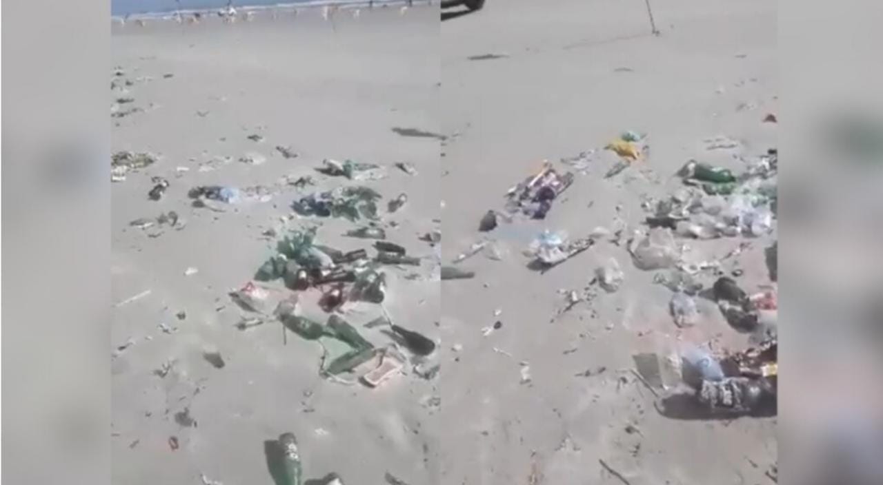 Mesmo com apelo da prefeitura, veranistas deixam rastro de lixo em praia