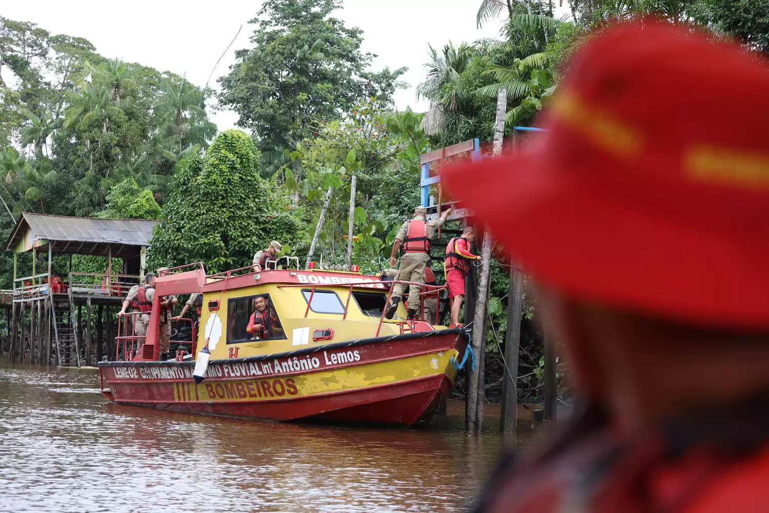 Naufrágio deixa um morto e três desaparecidos no Pará