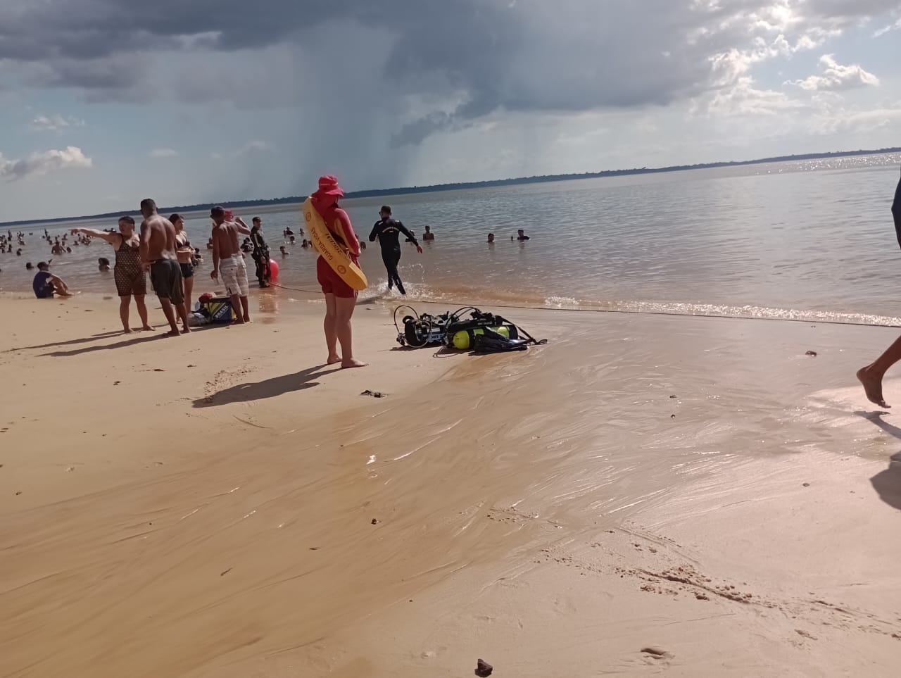 Adolescente morre afogado em praia no Pará