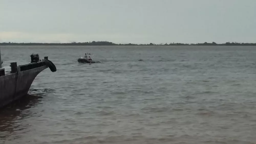 Lancha é flagrada transportando quase o dobro de passageiros no Pará