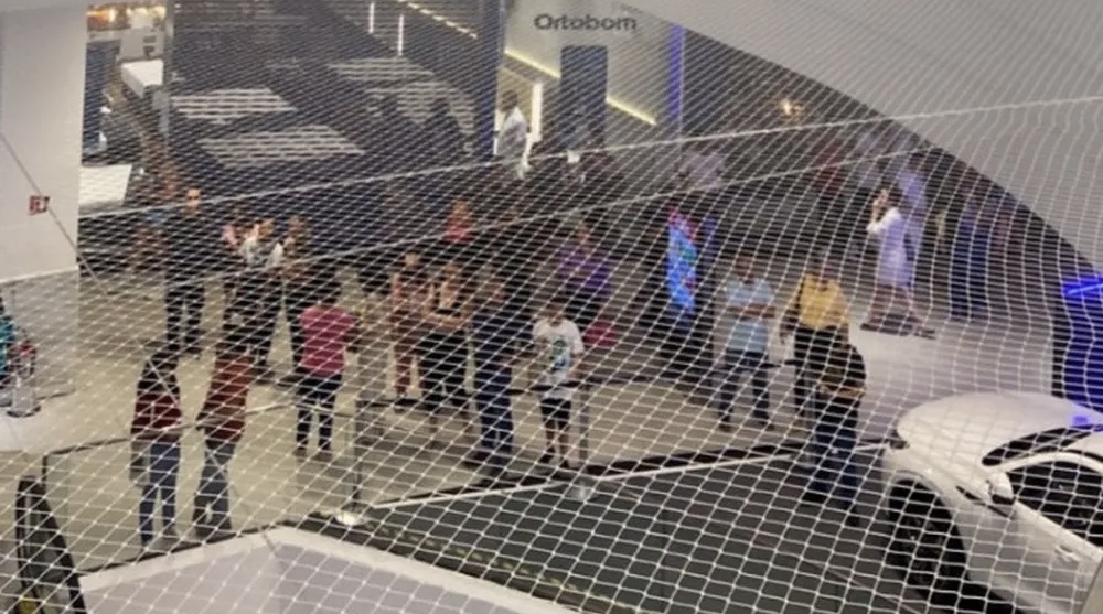 Princípio de incêndio provoca correria em shopping no Pará