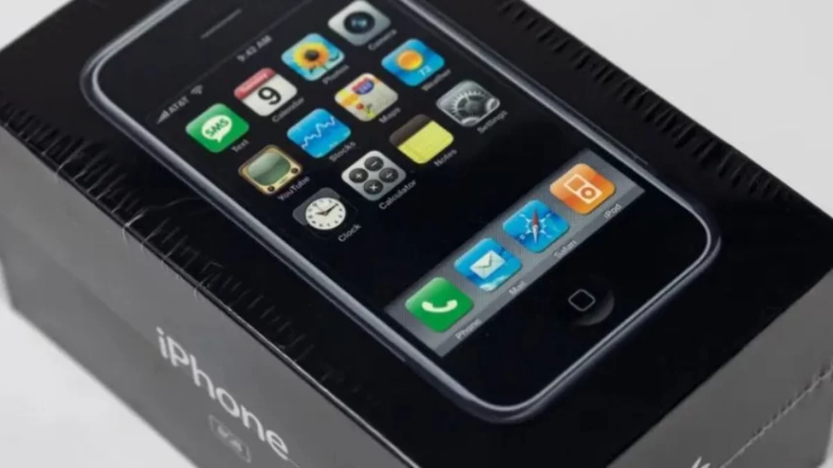 iPhone de 2007 é vendido em leilão por mais de R$ 915 mil