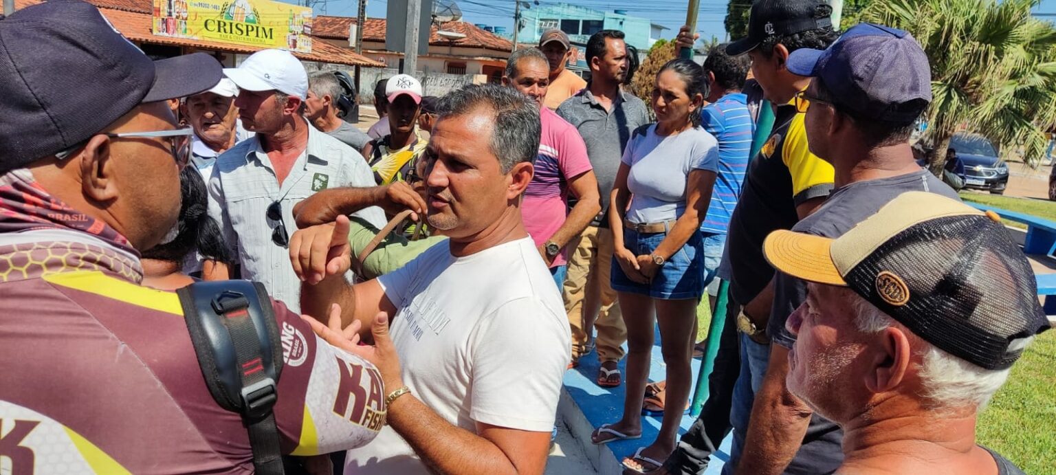DMTU é alvo de protesto de motoristas em Jacundá