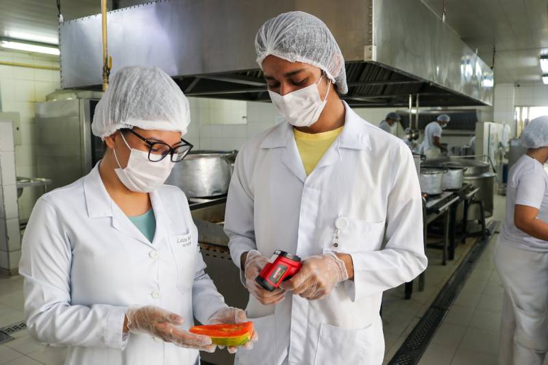 Nutricionista dá dicas para a época de altas temperaturas no Pará