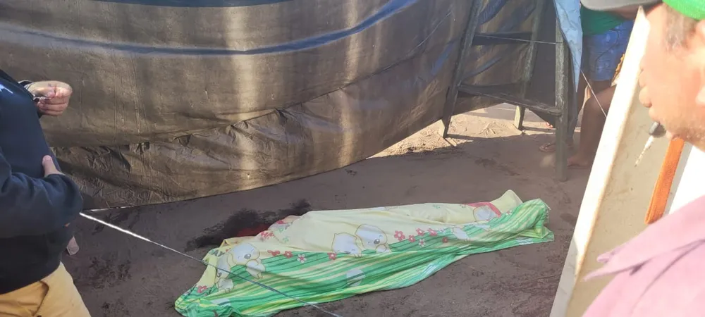 Adolescente morre após ser esfaqueada no pescoço pelo companheiro no Pará