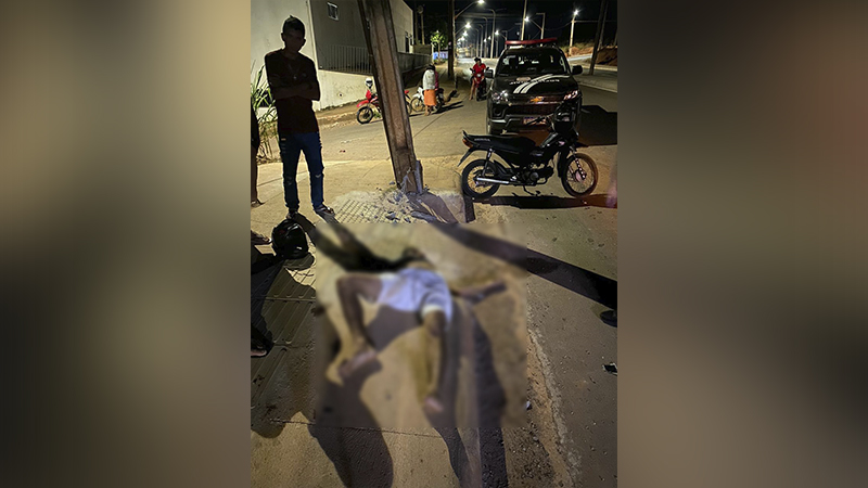 Motociclista morre após colidir em poste em Parauapebas