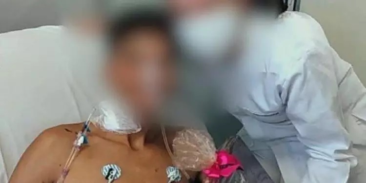 Justiça inocenta namorada de jovem que teve barriga e intestino expostos em praia