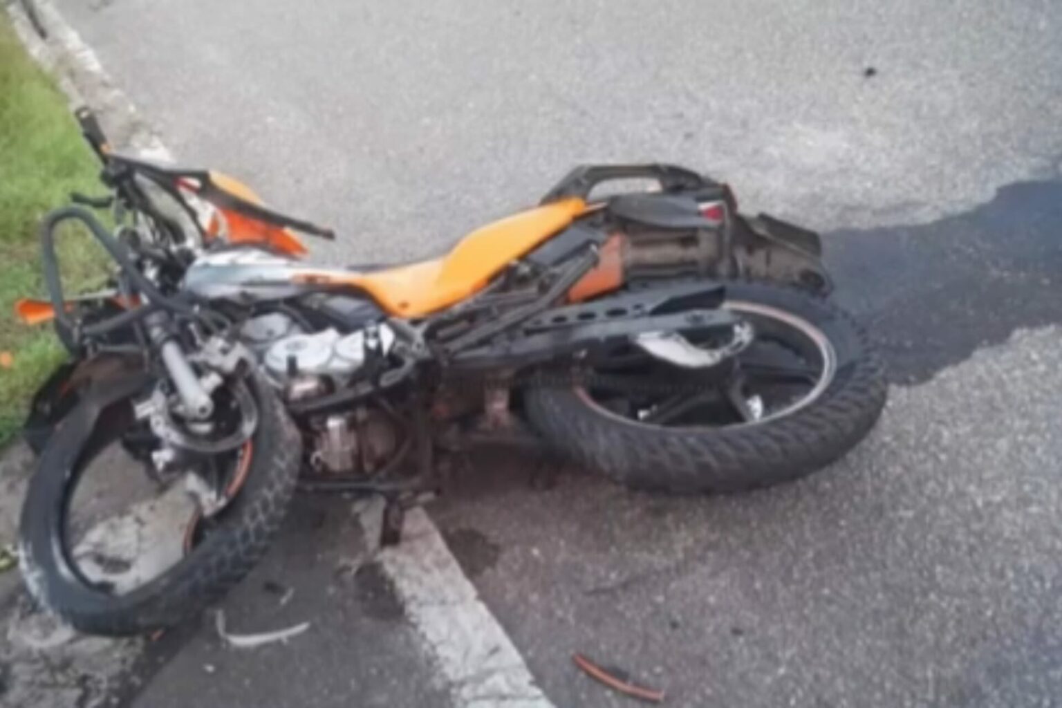Motociclista morre após colidir com mureta no Pará