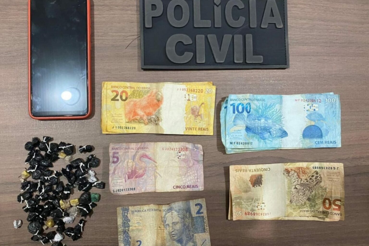 Dois homens são presos por tráfico de drogas em Medicilândia