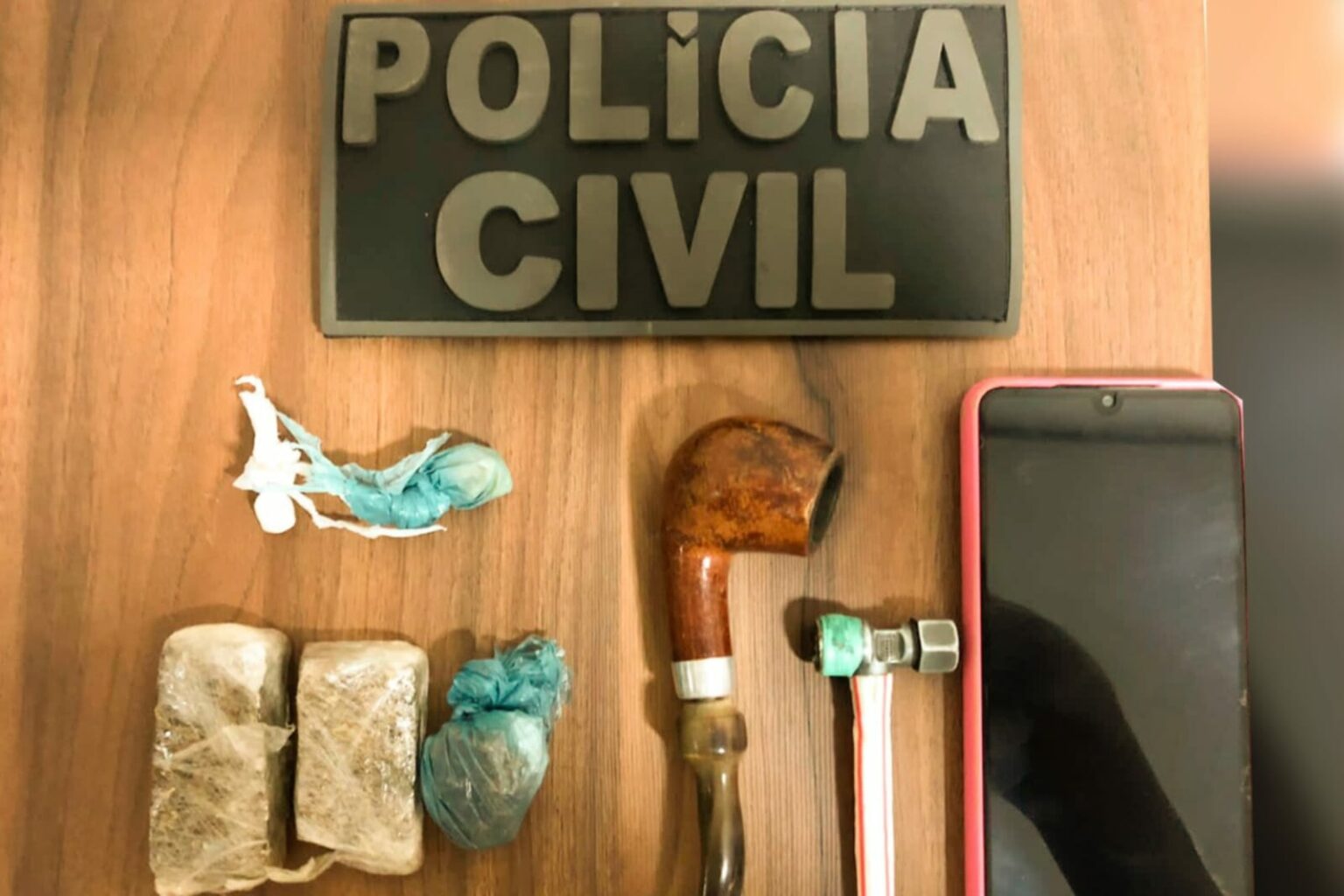 Mulher é presa por tráfico de drogas em Parauapebas