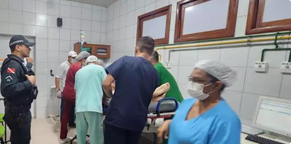 Companheiro ataca namorada adolescente a facadas no Pará