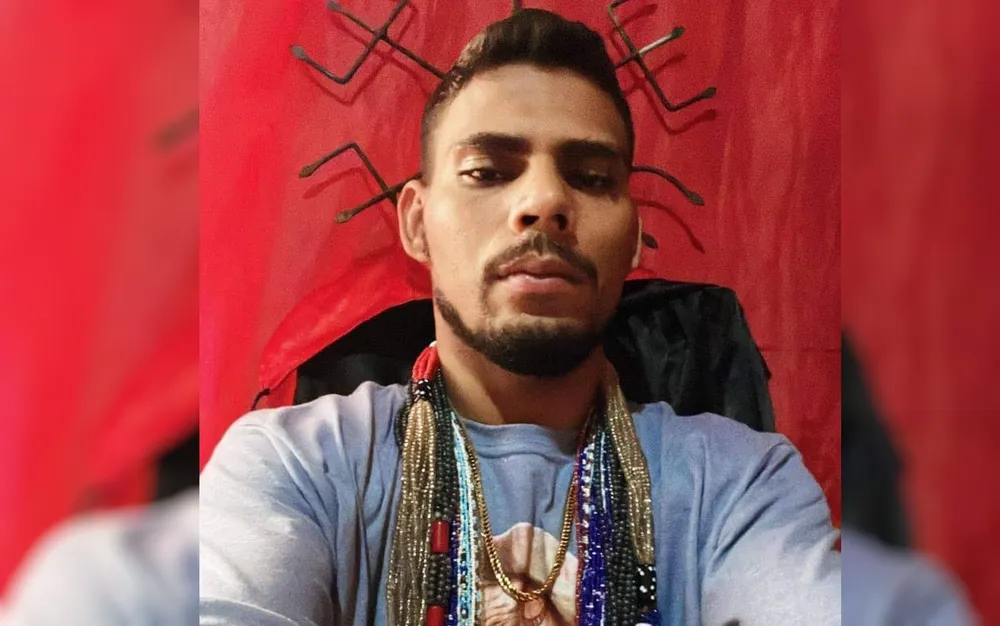 Pai de santo é executado a tiros durante live