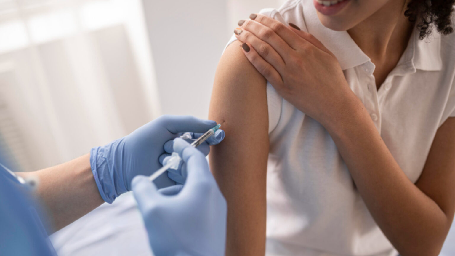 Vacina contra HIV entra na terceira fase de testes