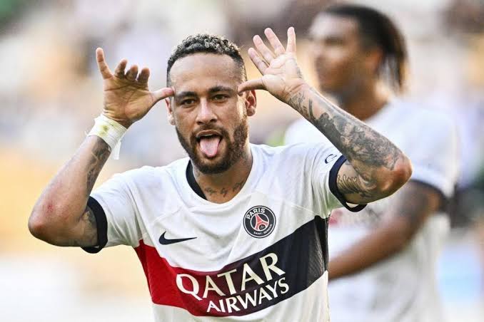 Neymar pretende deixar o PSG até o fim do mês