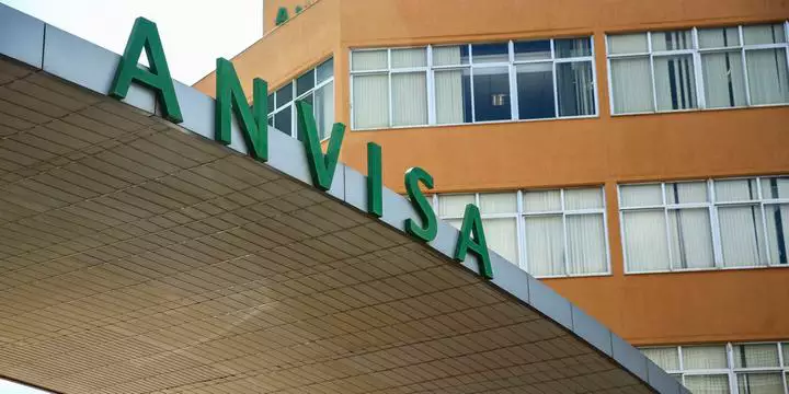 Anvisa proíbe suplementos não regulamentados para problemas de visão