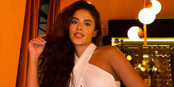 Bella Campos oficializa termino com MC Cabelinho e confirma traição