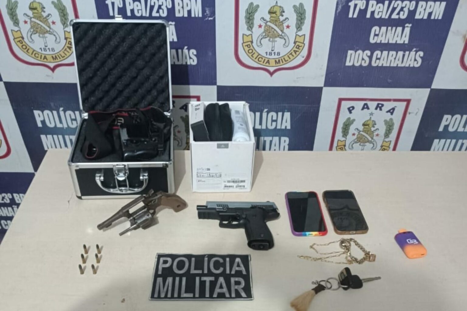 PM prende dupla com arma de fogo e munições em Canaã dos Carajás