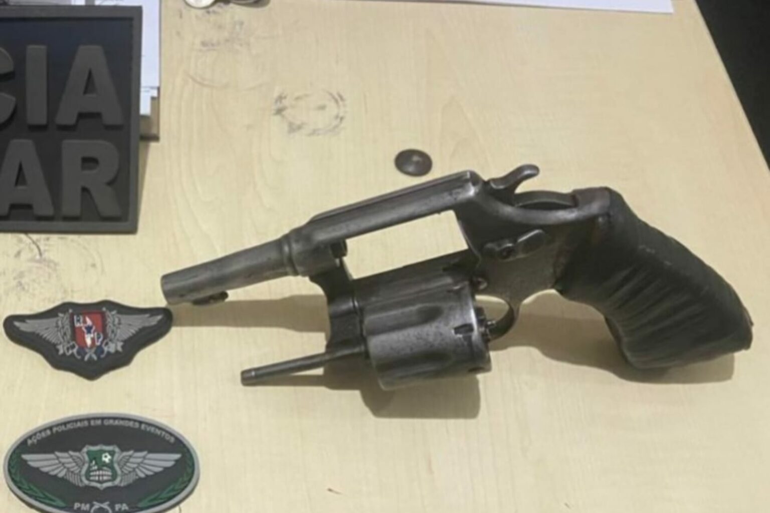 PM prende dupla por porte ilegal de arma de fogo em São Félix do Xingu