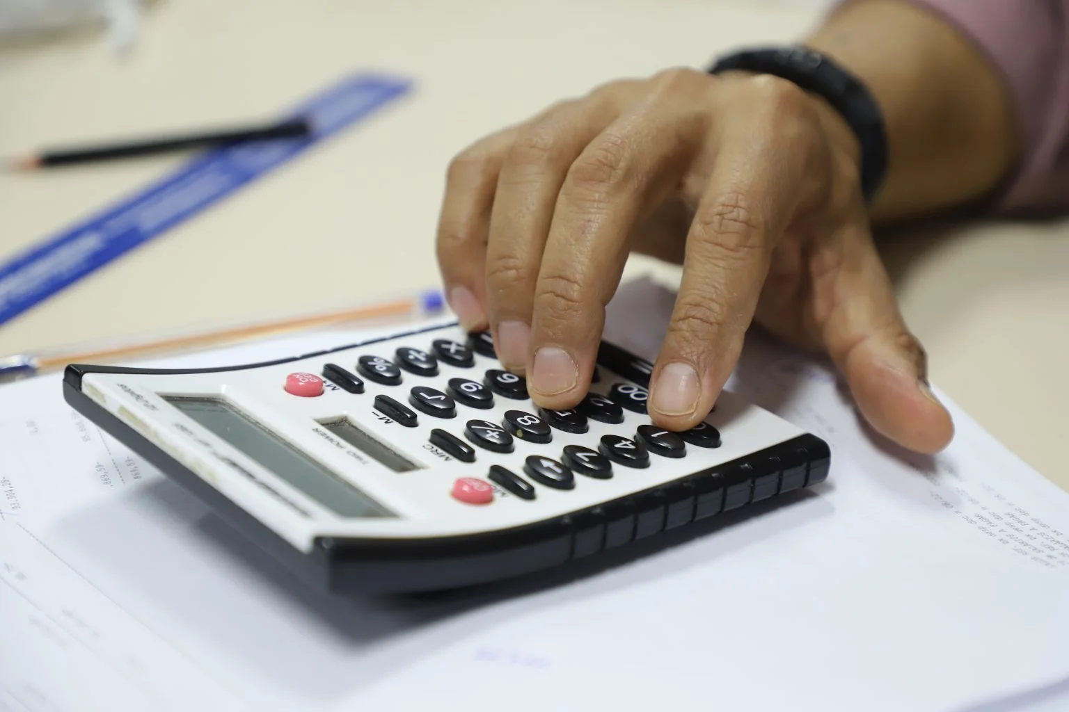 Saiba quais cuidados tomar antes de pedir um empréstimo