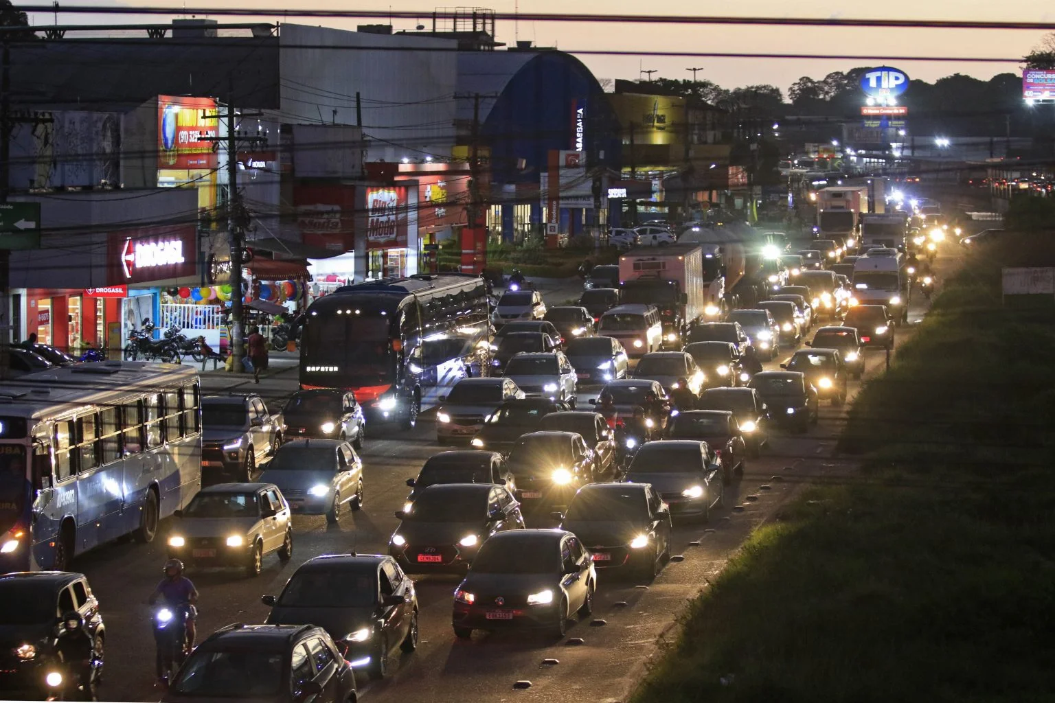 Veículos com finais de placa 40 a 60 podem ter descontos no IPVA