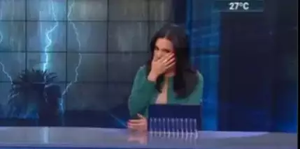 Vídeo: apresentadora paraense chora e não consegue continuar jornal após reportagem