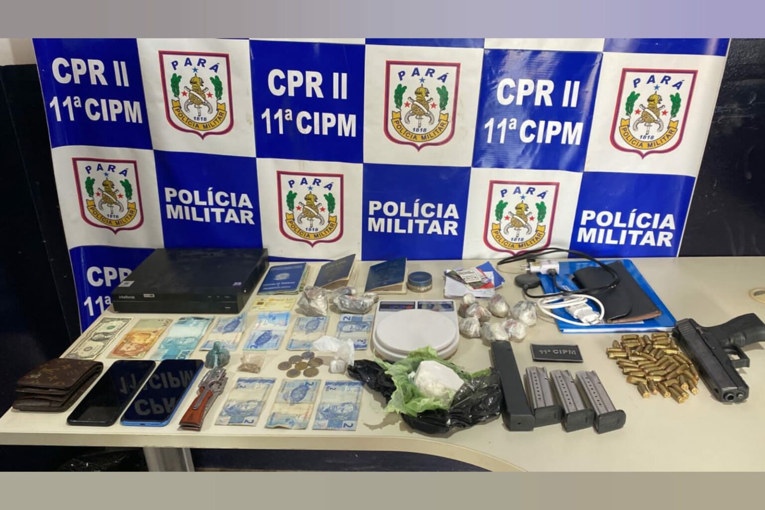 PM prende dupla com arma, munições e drogas em Rondon do Pará
