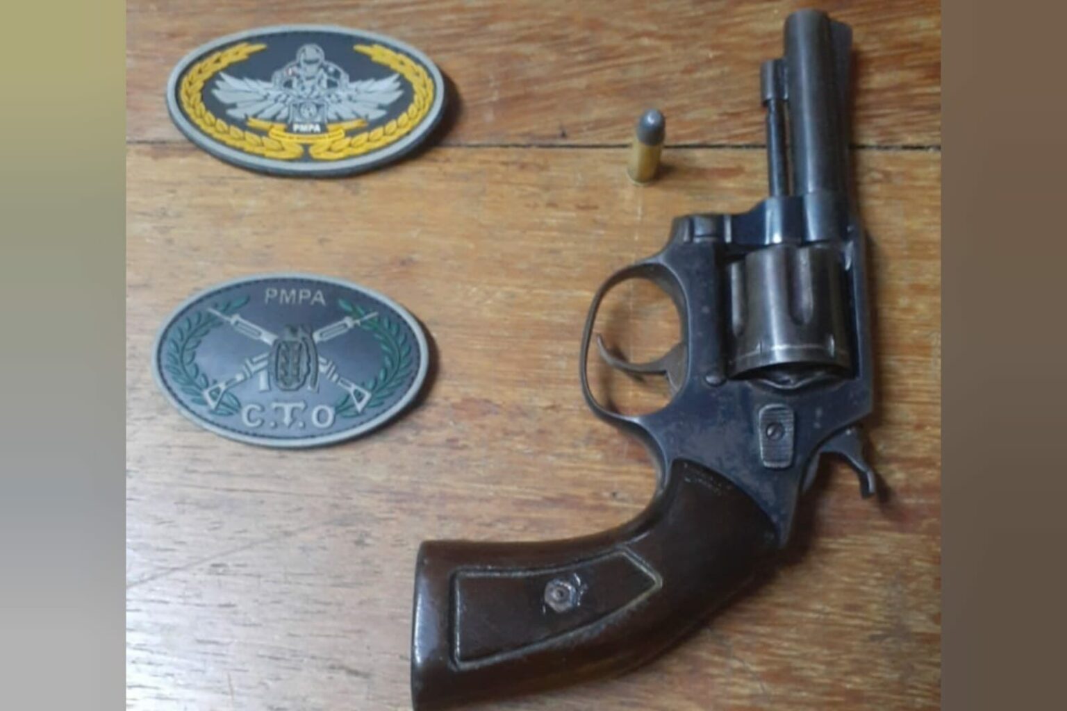 PM prende suspeitos de roubo e apreende arma de fogo no Pará