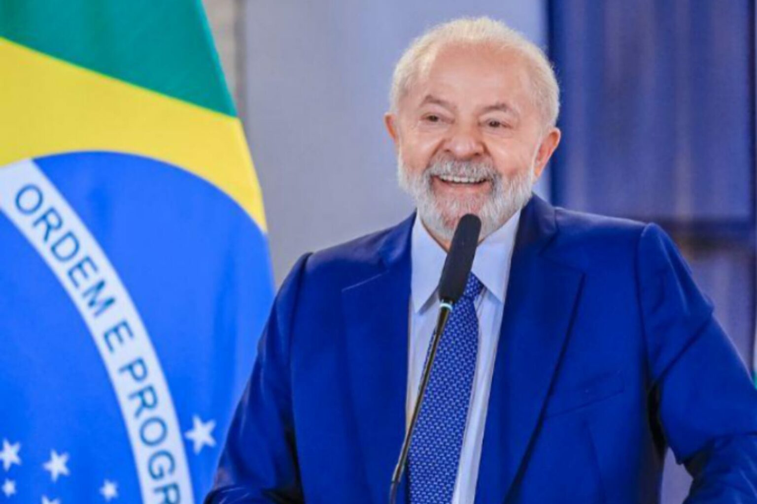 Pesquisa Ipespe: Governo Lula possui 55% de aprovação no Brasil