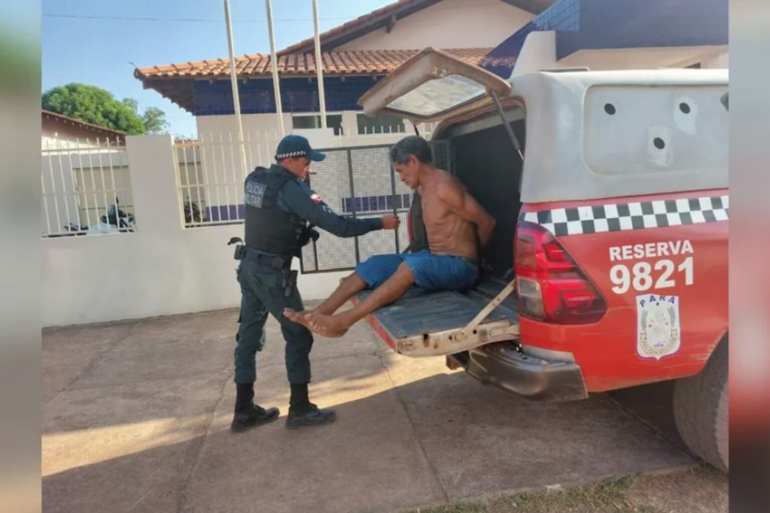Homem é preso após ameaçar mulher com terçado no Pará