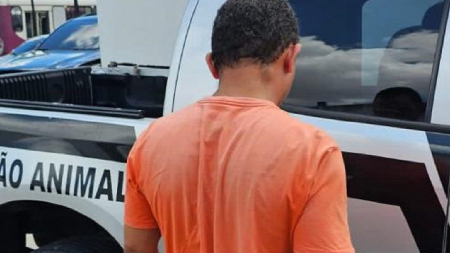 PC prende homem em flagrante por maus-tratos a cachorro no Pará
