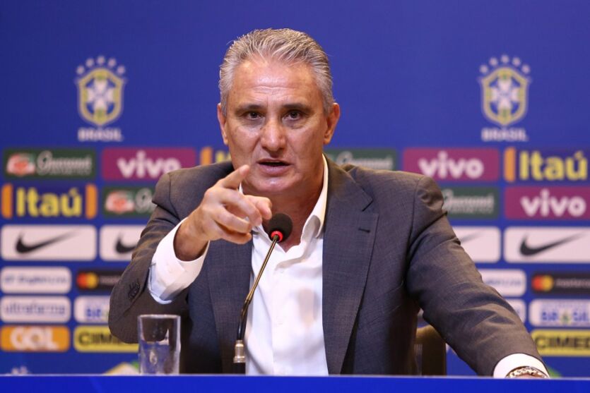 Flamengo acerta a contratação de Tite após fracasso com Sampaoli