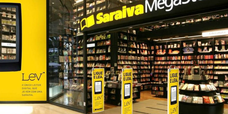 Livraria Saraiva anuncia falência após 109 anos de história