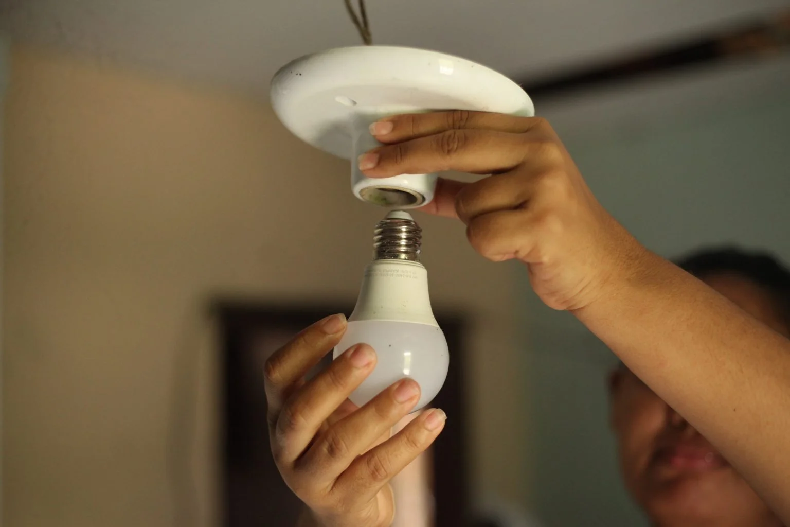 794 mil paraenses podem pedir desconto na conta de luz