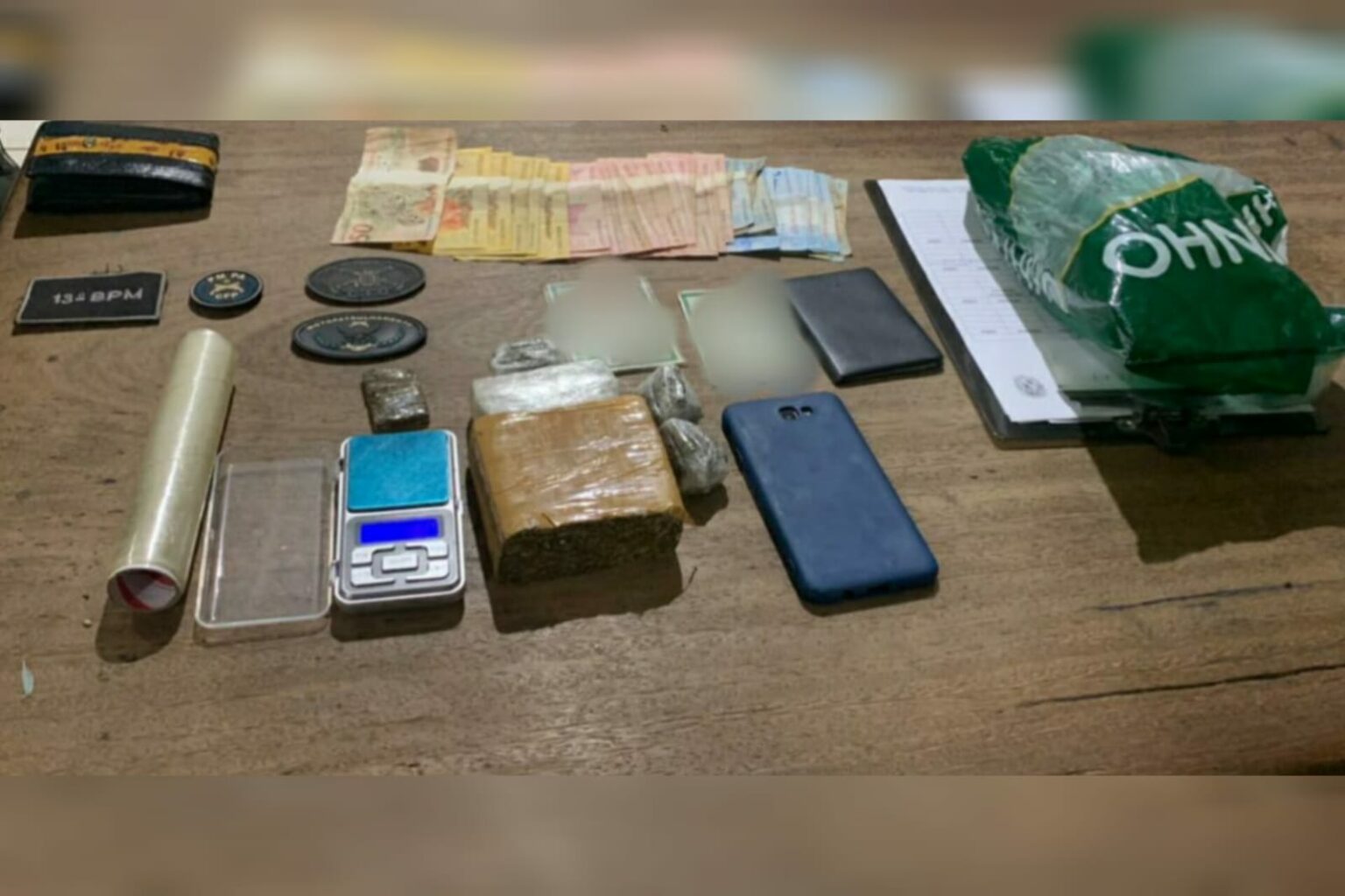 Dupla é presa por tráfico de drogas em Tucuruí