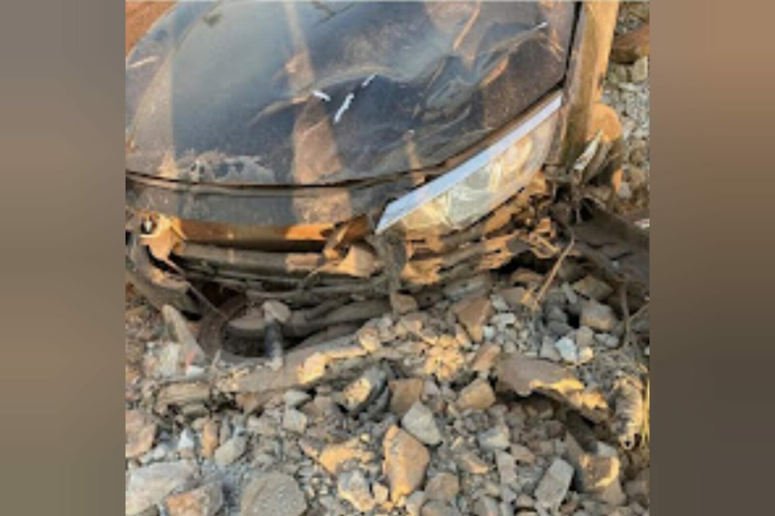 Jovem tem perna quebrada ao ser atingido por carro no sul do Pará