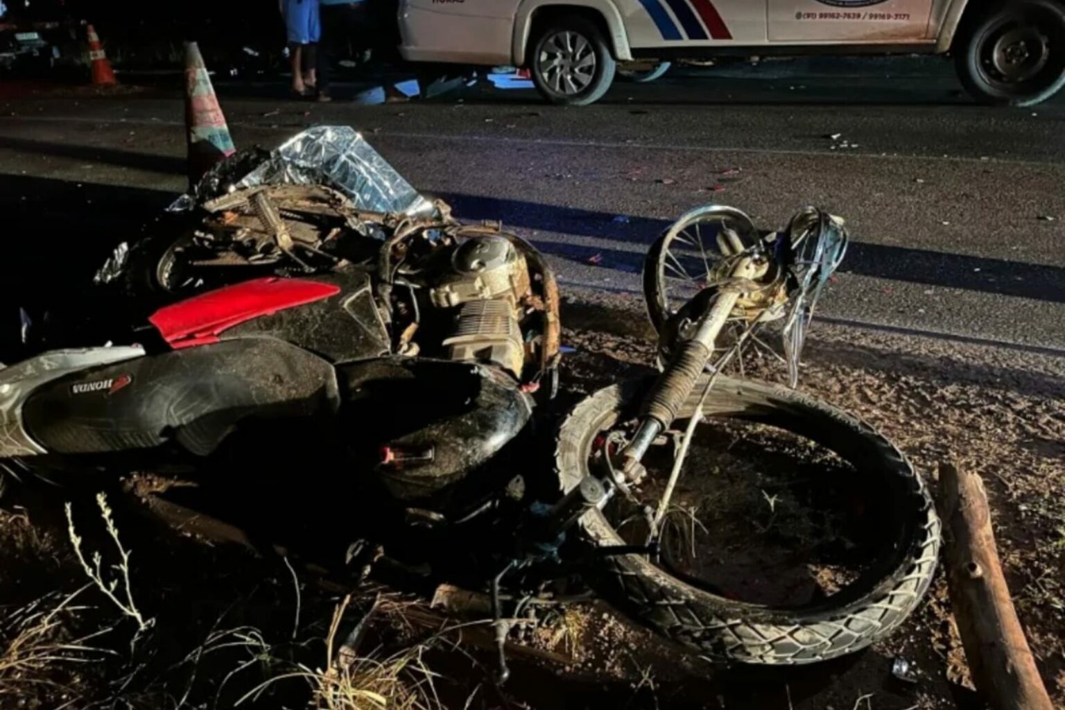 Colisão entre motocicletas deixa duas pessoas mortas na PA-150