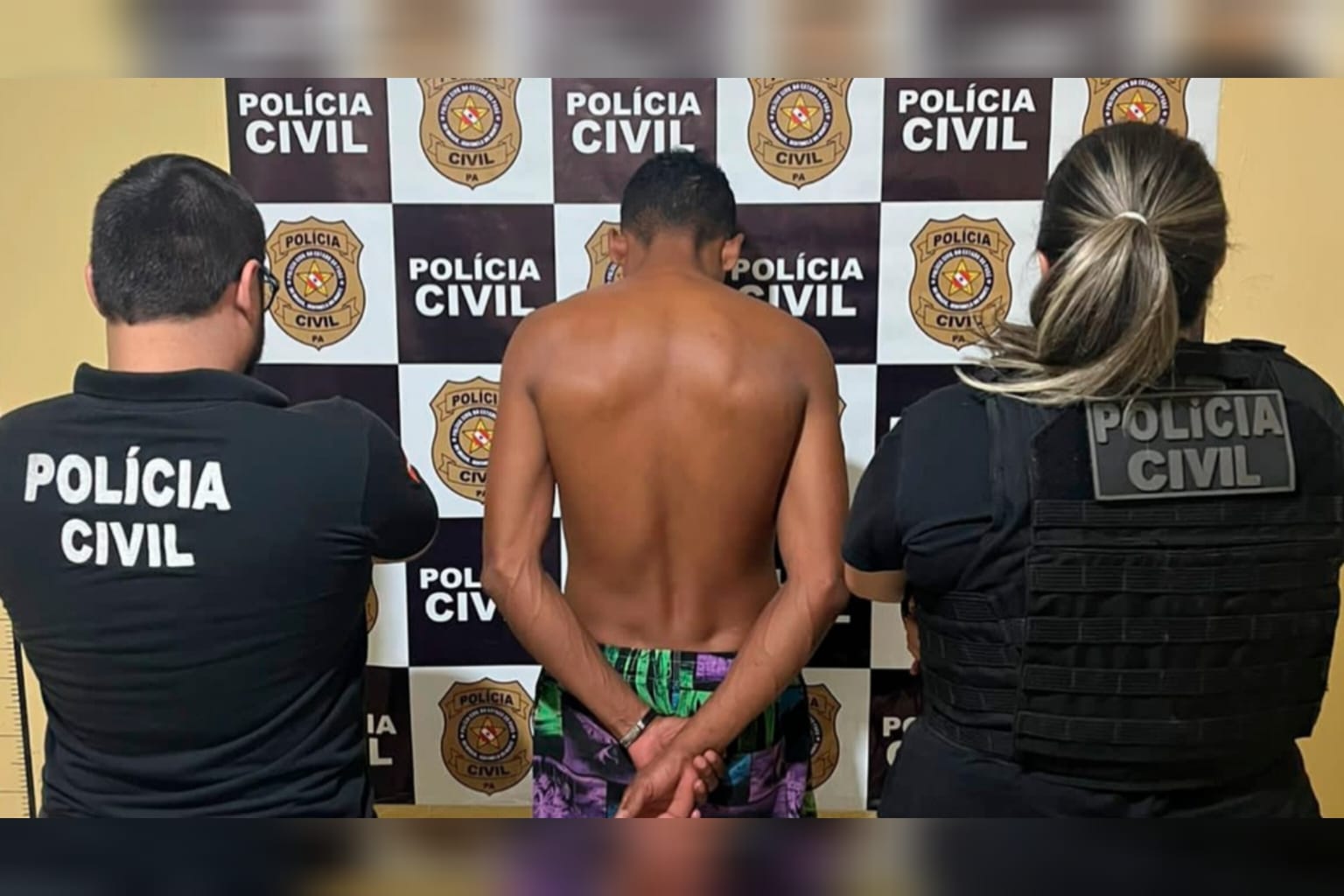 Filho é preso após agredir mãe com pedaço de madeira em Redenção
