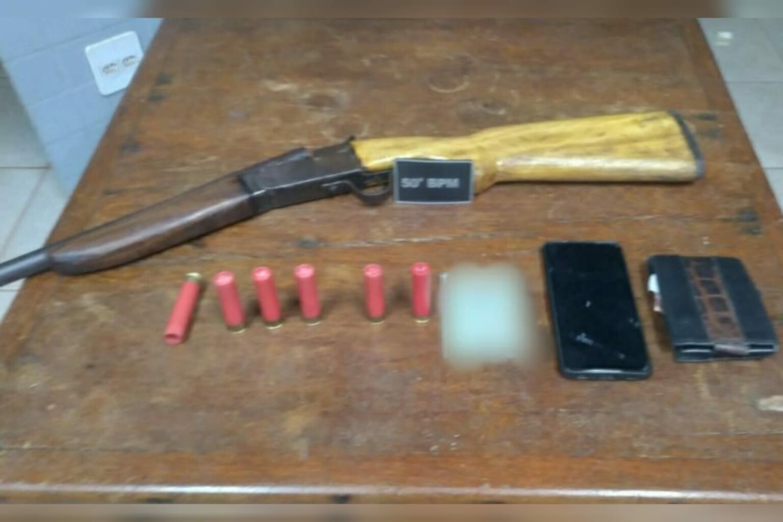 PM prende homem por posse ilegal de arma de fogo em Goianésia do Pará