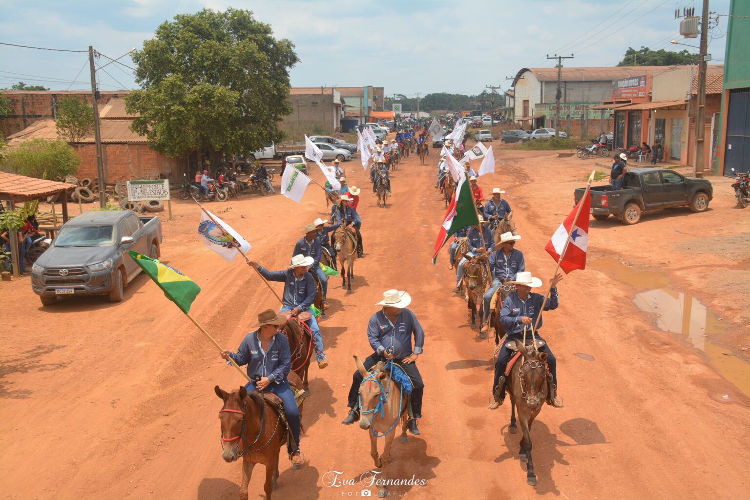 Eider Gomes participa de cavalgada do Distrito Cruzeiro do Sul em Itupiranga
