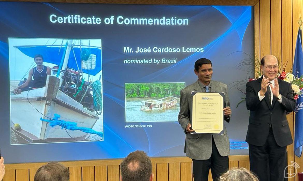 Pescador paraense recebe prêmio internacional por bravura