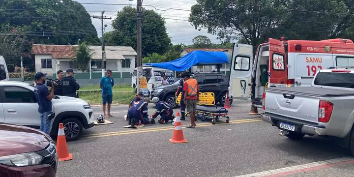 Carro de passeio atinge casal em motocicleta no Pará