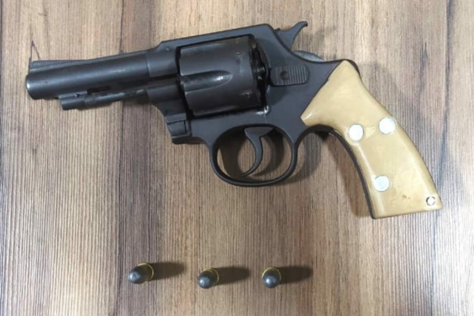 PM prende homem e apreende arma de fogo em Canaã dos Carajás