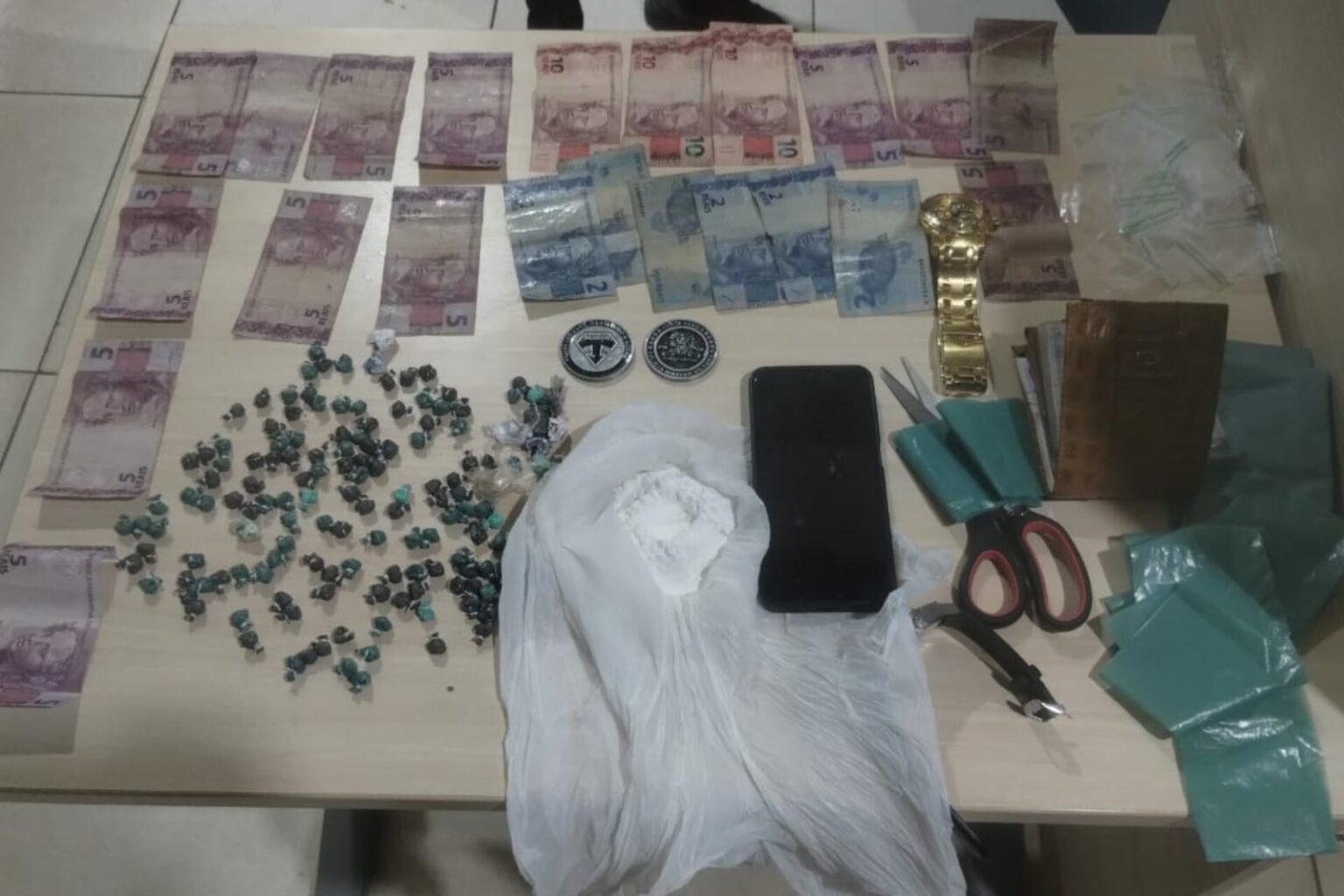 Suspeito de comercializar drogas é preso em Marabá