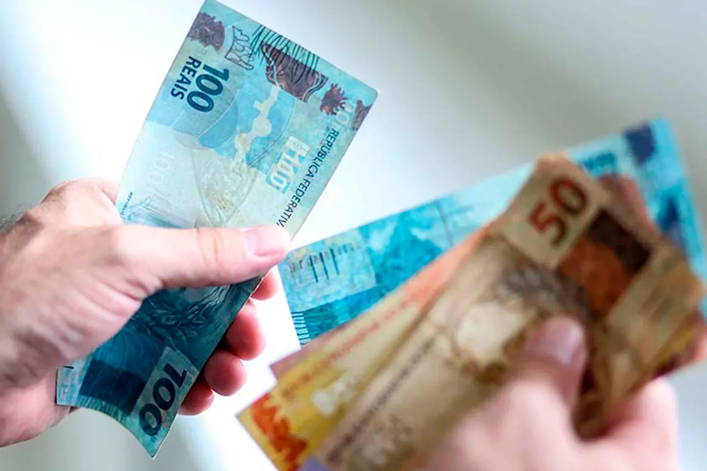 13º caiu na conta? Veja as melhores formas de aproveitá-lo