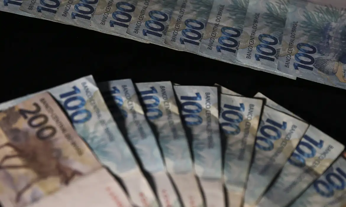 Brasil se torna a nona economia do mundo em 2023