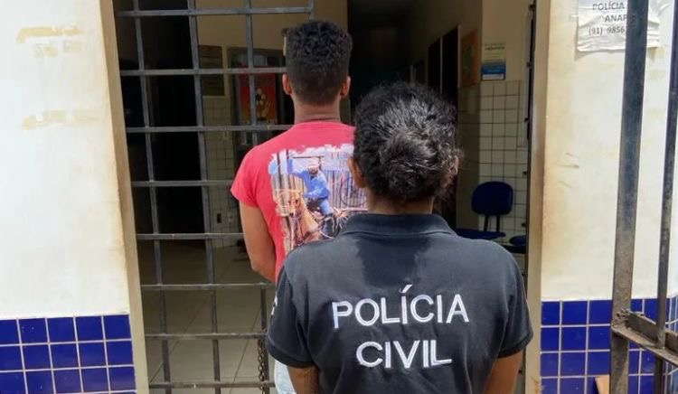 Em Anapu, homem é preso em flagrante por porte ilegal de arma